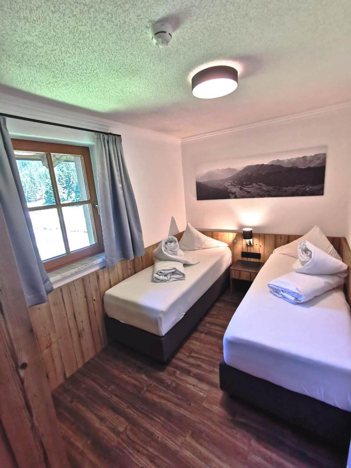 Hotel Möderle Sankt Leonhard im Pitztal Buitenkant foto